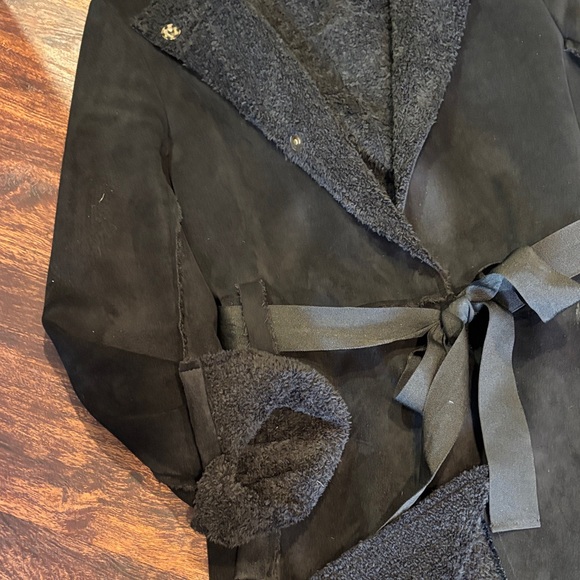 Larry Levine Elegant Black Teddy Coat - Picture 4 of 11